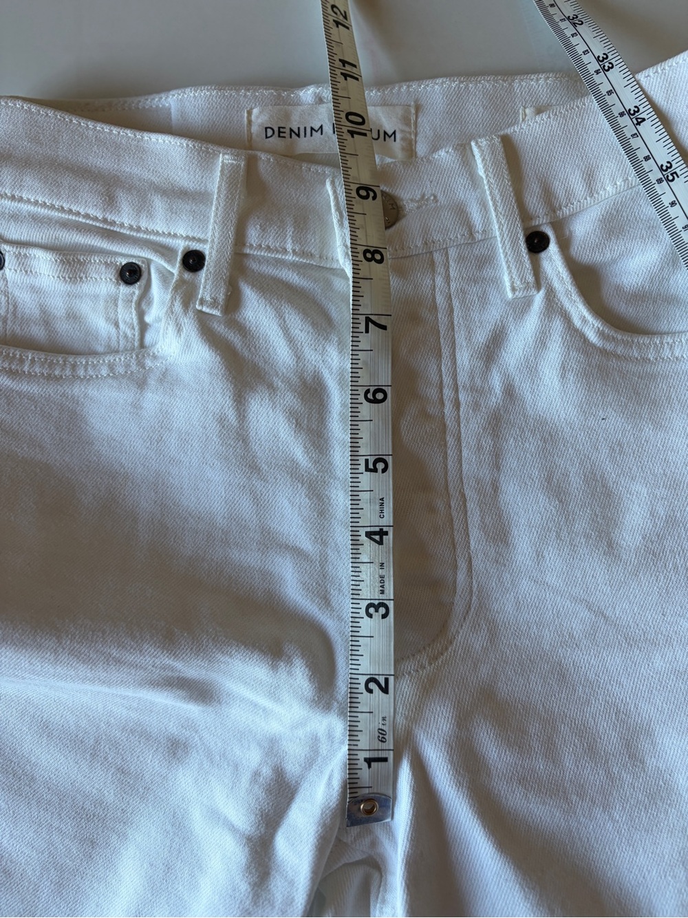 Denim forum arlo high rise straight distressed white jeans women’s size 24 ankle - Picture 5 of 9